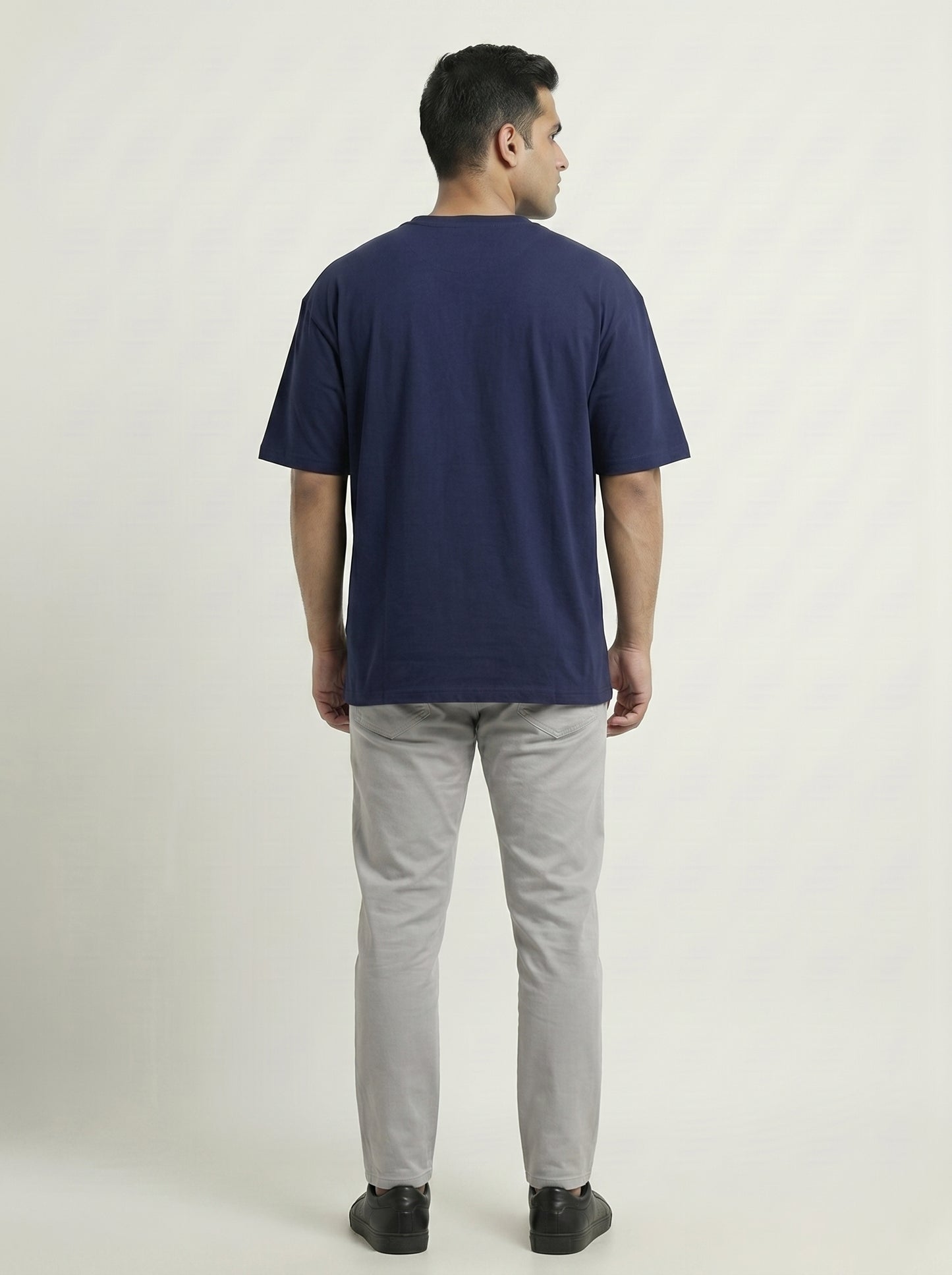 Premium 220 GSM Oversized Cotton T-Shirt – Unisex