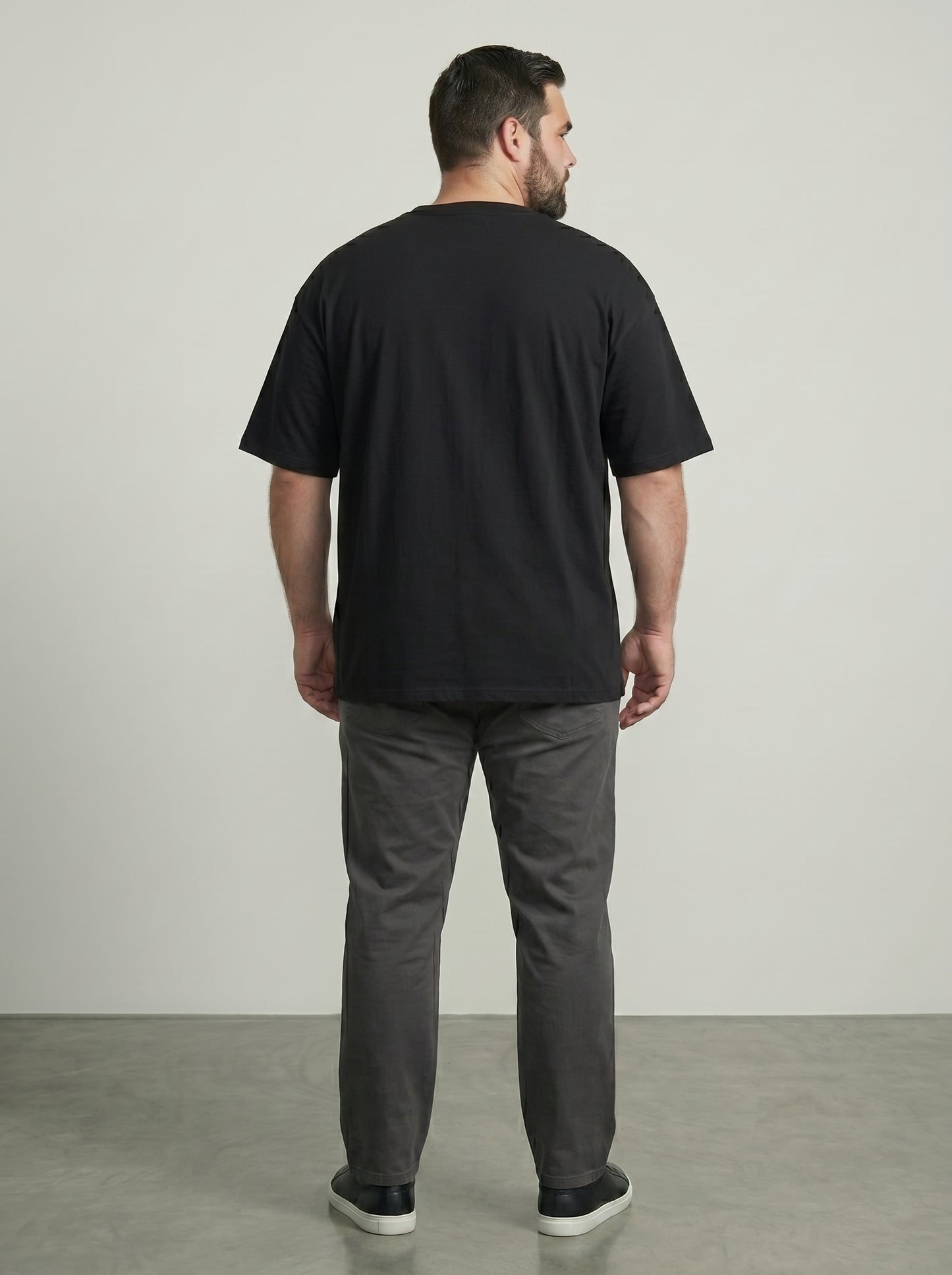 Premium 220 GSM Oversized Cotton T-Shirt – Unisex