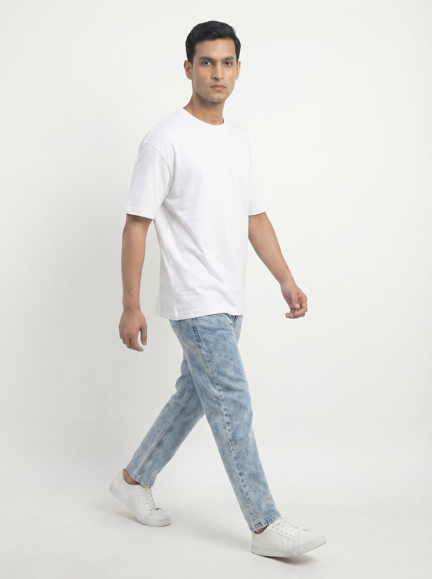 Premium 220 GSM Oversized Cotton T-Shirt – Unisex