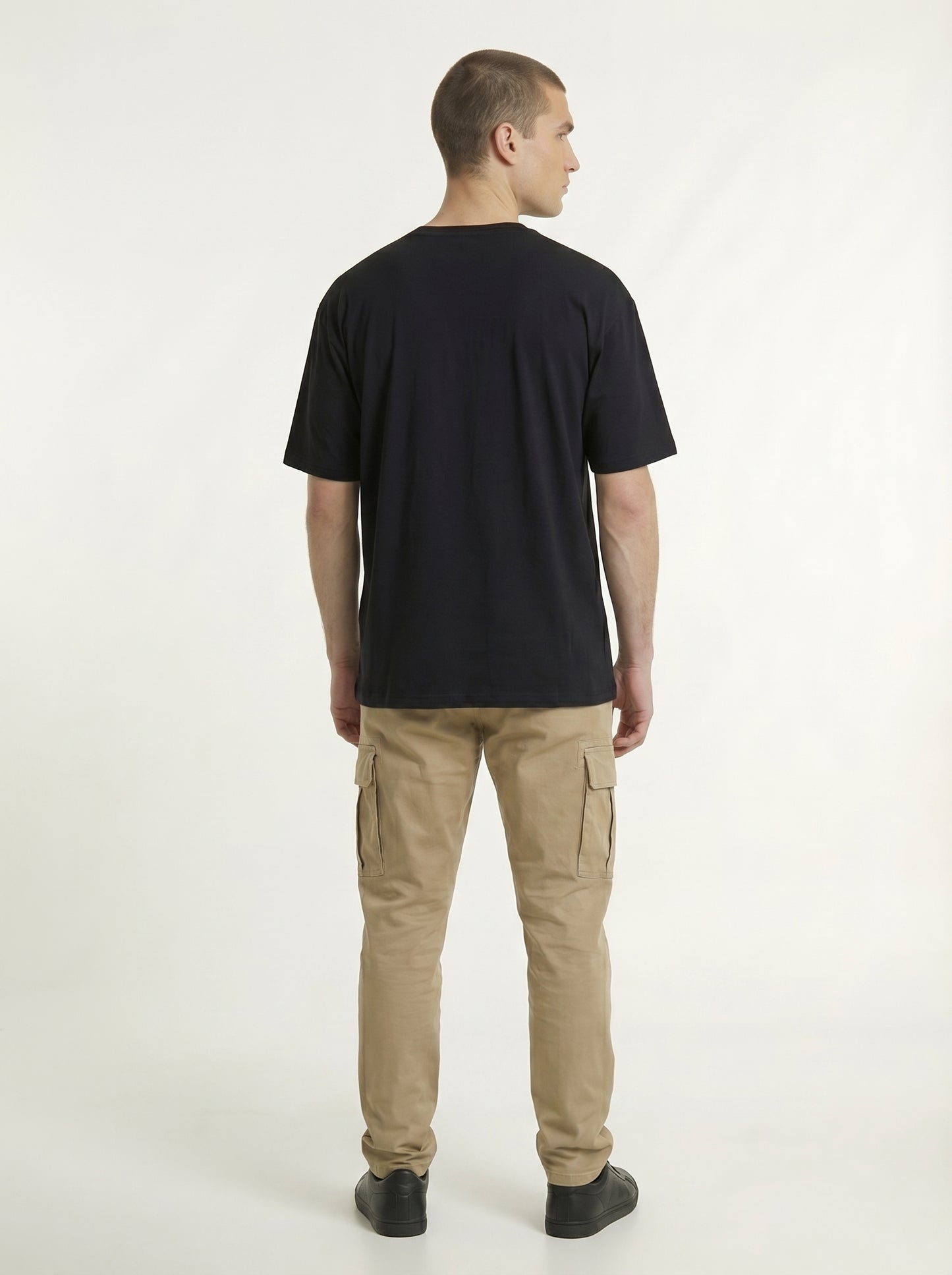 Premium 220 GSM Oversized Cotton T-Shirt – Unisex