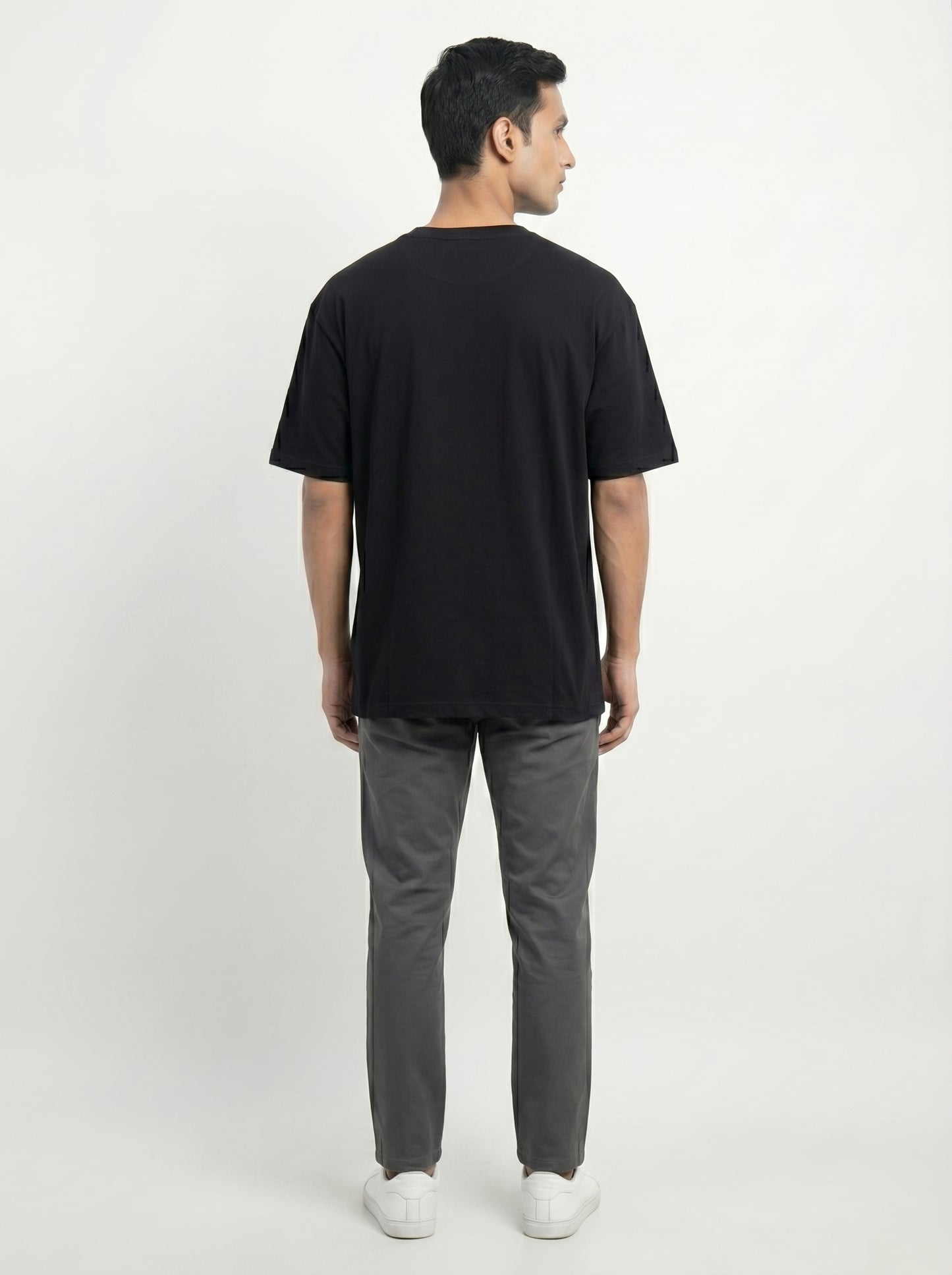 Premium 220 GSM Oversized Cotton T-Shirt – Unisex