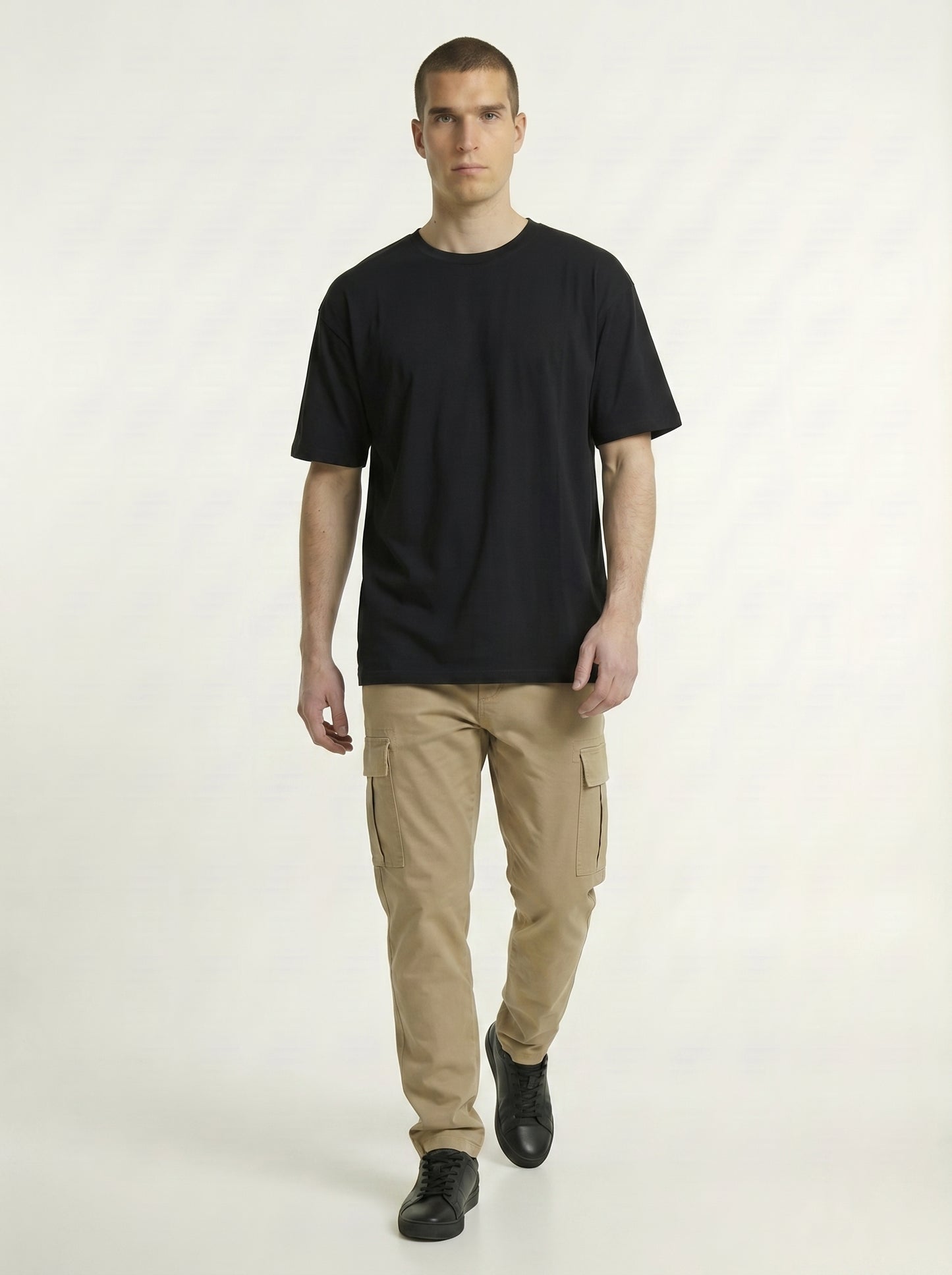 Premium 220 GSM Oversized Cotton T-Shirt – Unisex