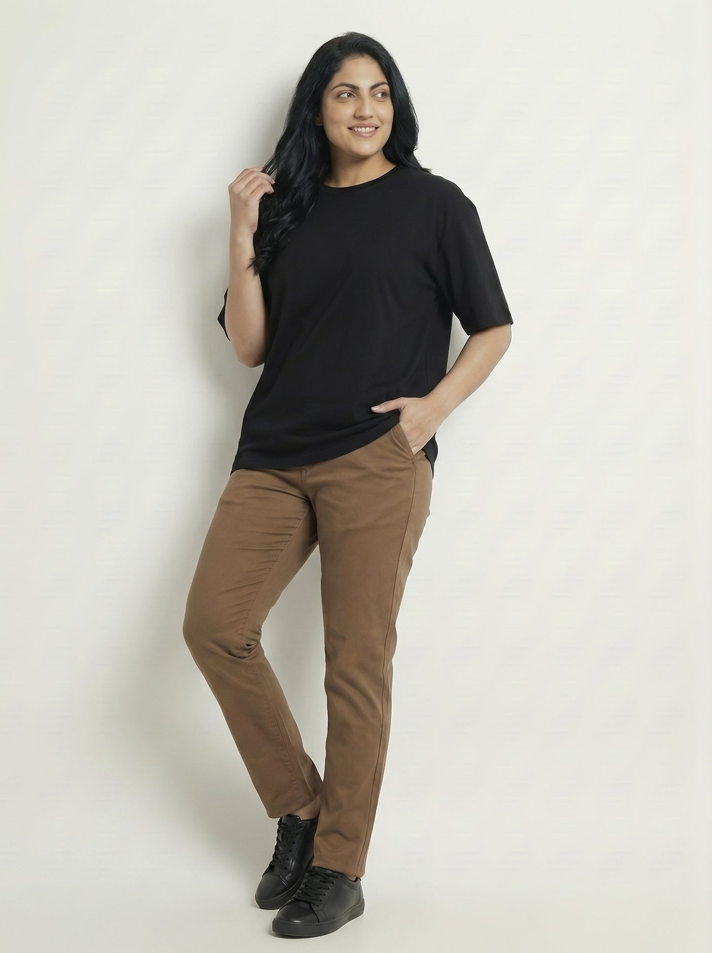Premium 220 GSM Oversized Cotton T-Shirt – Unisex